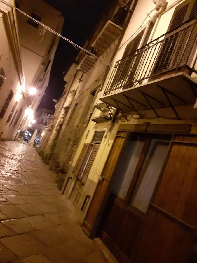 Willa Casa Alessio Palermo